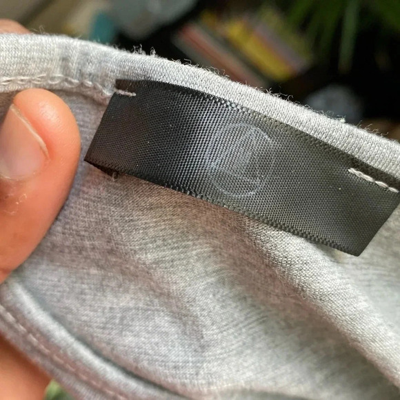 Halterneck Body Fit Dress - Picture 2 of 2